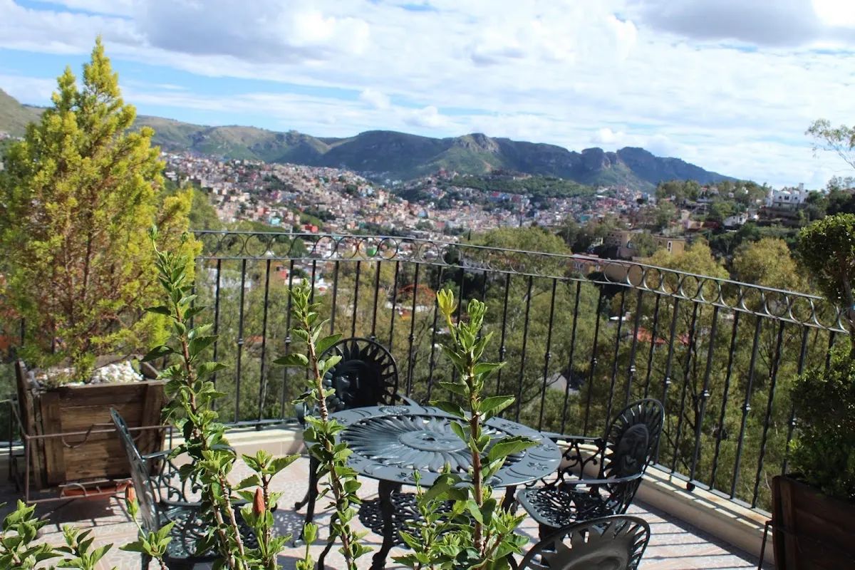 Casa Corazón de Plata Suites