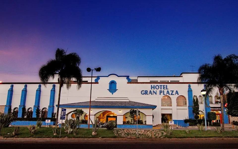 Gran Plaza Hotel & Convention Center