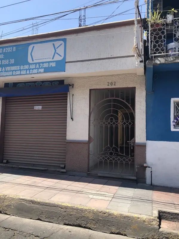 KNR Bienes & Raíces