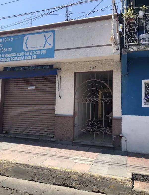 KNR Bienes & Raíces